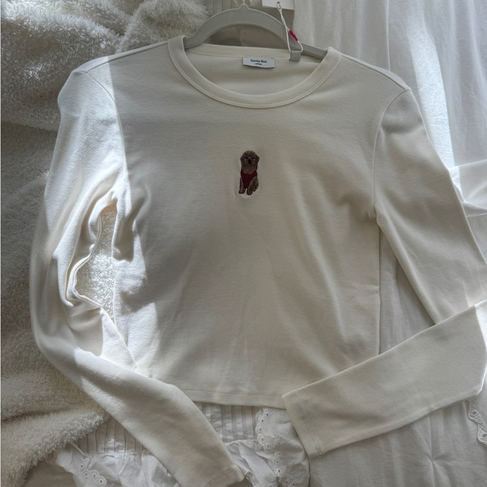 Aritzia Cream Sweater with Embroidered Dog